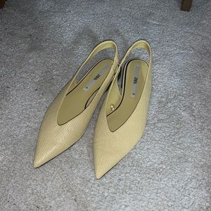 NWOT Zara Yellow Slingback Flats